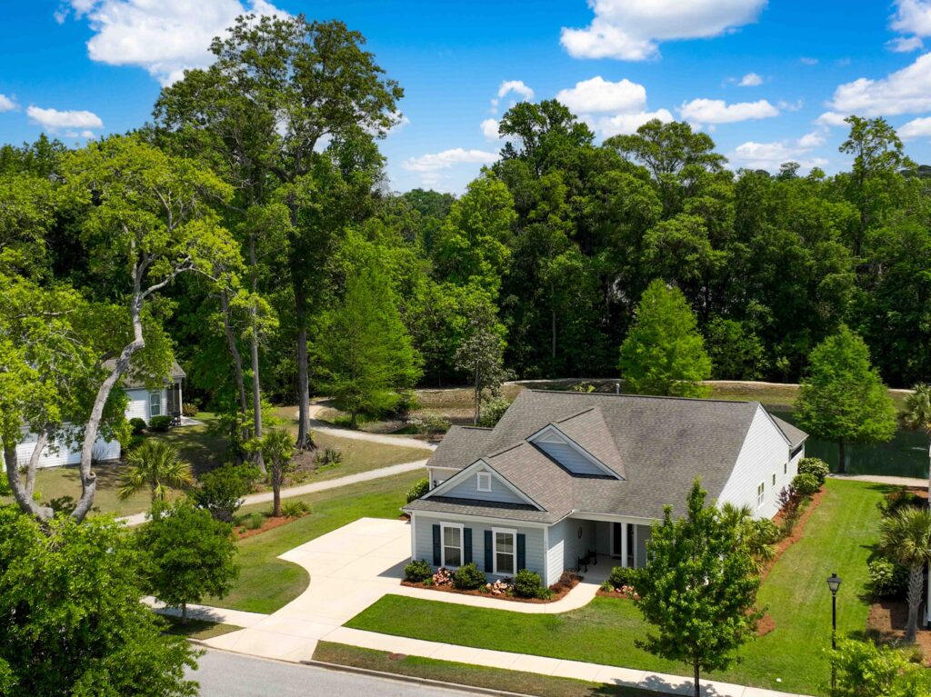 2128 St Johns Woods Parkway Johns Island, SC 29455